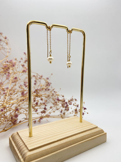 ELEGANCE - Boucles d'oreilles chaines et perle d'eau douce