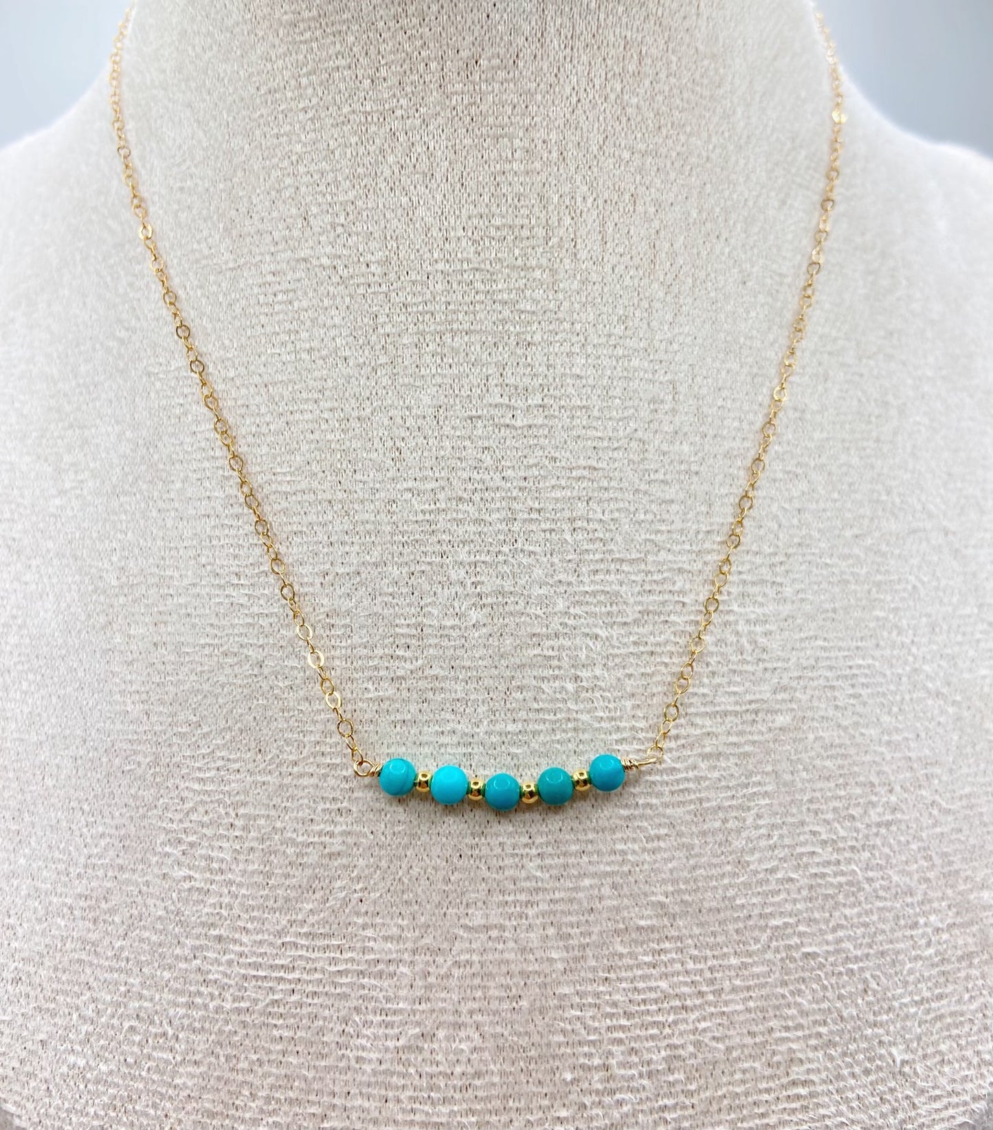 BONHEUR - Collier ras de cou magnésite turquoise