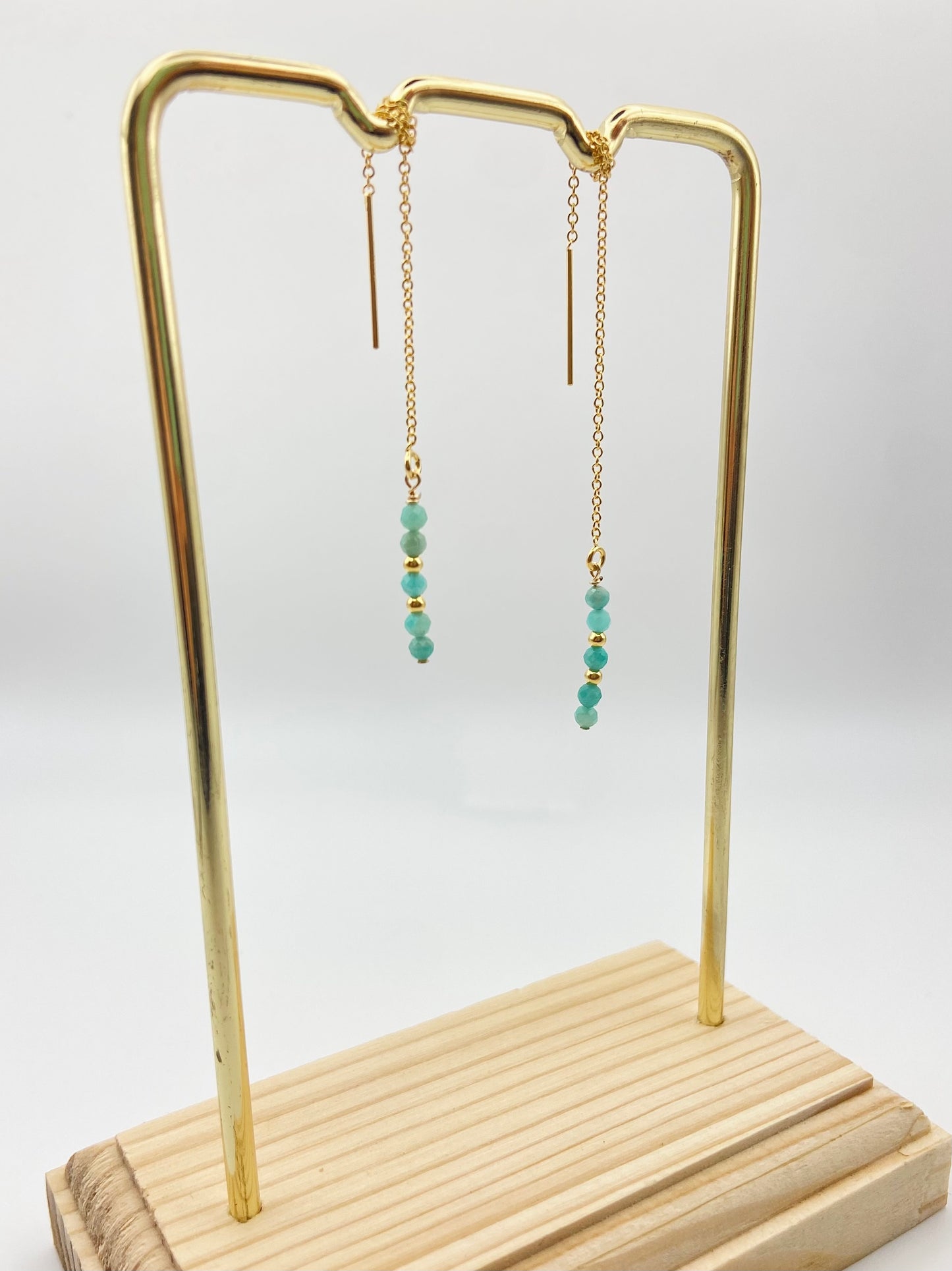 DÉLICATESSE - Boucles d'oreilles chaines et amazonite facettée