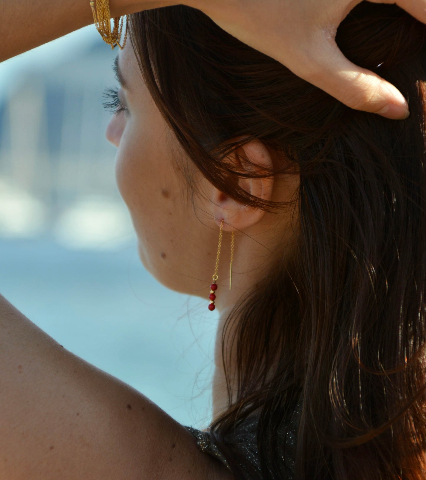 DÉLICATESSE - Boucles d'oreilles chaines et bambou de mer rouge